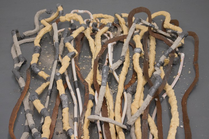 UnderTheSkin_Stratum_Detail